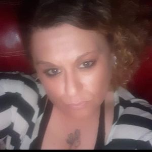 Meet your Posher, Alicia